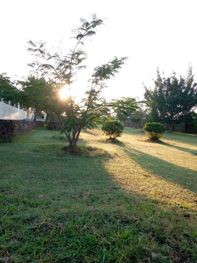 Hotel Kisumu Country Club Extérieur photo