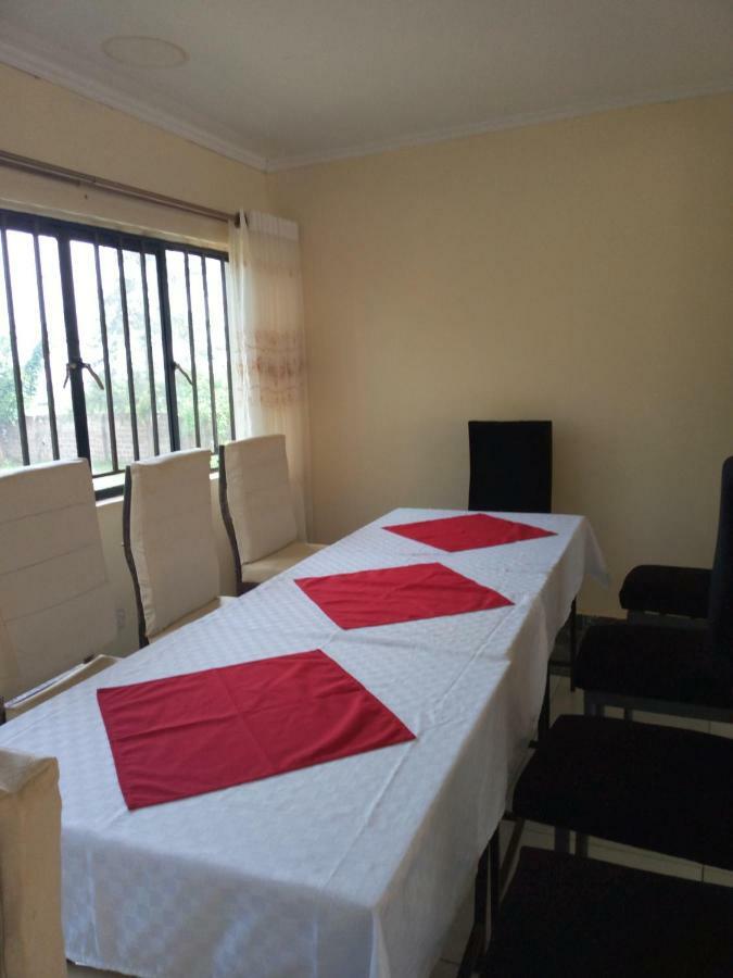 Hotel Kisumu Country Club Extérieur photo